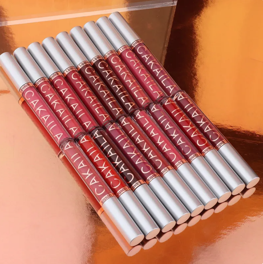 Lip gloss packaging and label detail