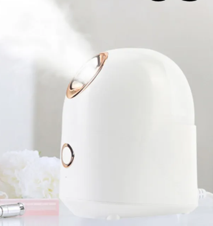 Glow mist steamer nano mist nozzle close-up